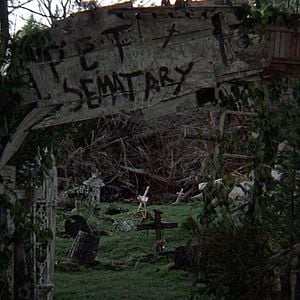 Foto Cemitério Maldito