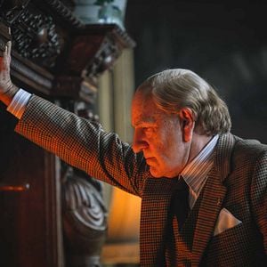 Foto Todo o Dinheiro do Mundo