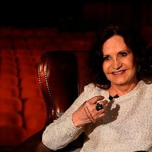 Foto O Cravo e a Rosa