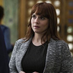 Foto Renee Felice Smith