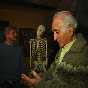 Foto Muitos Filhos, um Macaco e um Castelo