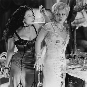 Foto Uma Loira para Três