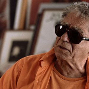 Foto Neville D'Almeida: Cronista da Beleza e do Caos