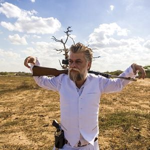 Foto Onde Nascem os Fortes