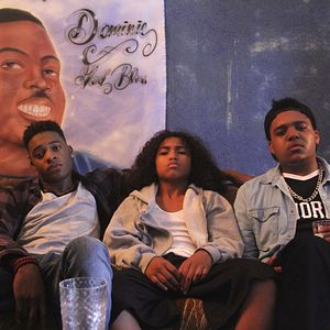 Foto Kicks: Defendendo o Que É Seu