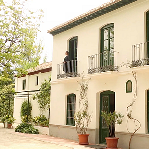 Foto Bones of Contention