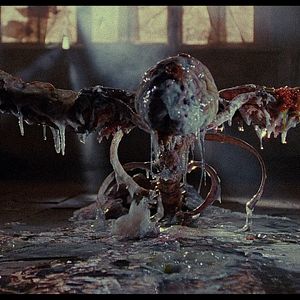 Foto Hellraiser - Renascido do Inferno