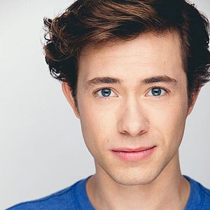 Foto Dylan George