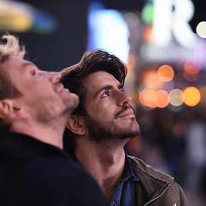 Foto Ninguém Está Olhando