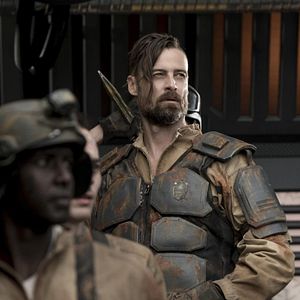 Foto The 100