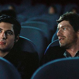 Foto Conquistar, Amar e Viver Intensamente