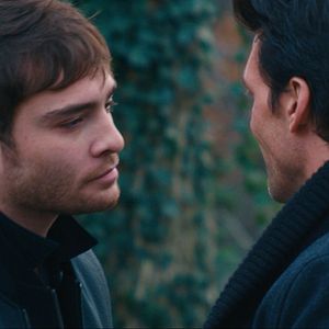 Foto Conspiração - Ameaça Global