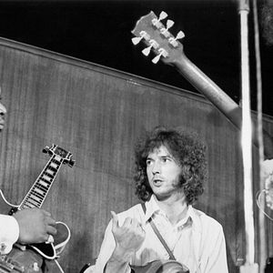 Foto Eric Clapton: Uma Vida Em 12 Compassos