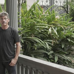 Foto A Primeira Pedra