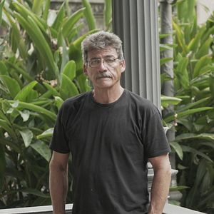 Foto A Primeira Pedra