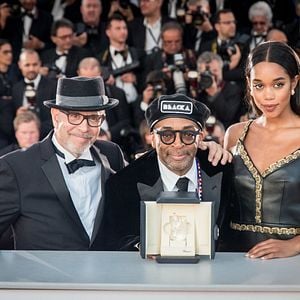 Foto Infiltrado na Klan