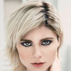 Foto Julianne Trevisol