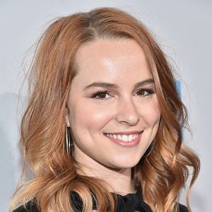 Foto Bridgit Mendler