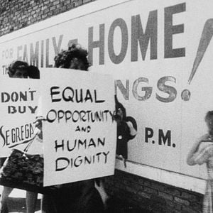 Foto King: A Filmed Record From Montgomery to Memphis