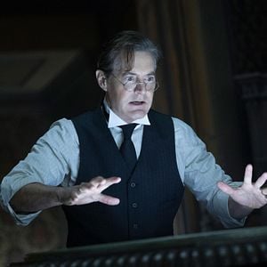 Foto O Mistério do Relógio na Parede