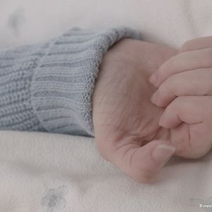 Foto Menina de Areia