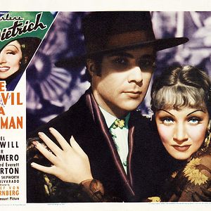 Foto Mulher Satânica