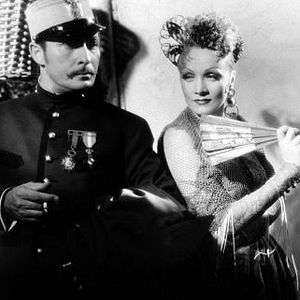 Foto Mulher Satânica