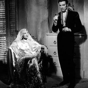 Foto Mulher Satânica