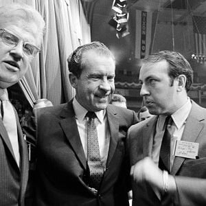 Foto Divide and Conquer: The Story of Roger Ailes