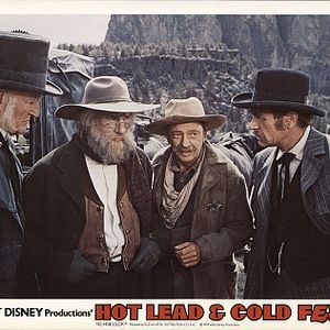 Foto Chumbo Quente e Pé Frio