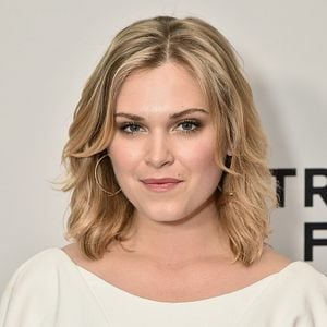 Foto Eliza Taylor