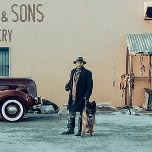 Foto Sew the Winter to My Skin