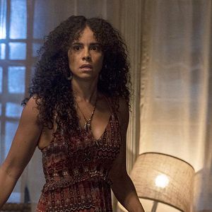 Foto Parisa Fitz-Henley