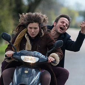 Foto Um Buraco na Cabeça