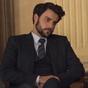 Foto Jack Falahee