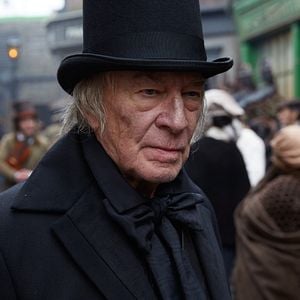 Foto O Homem que Inventou o Natal