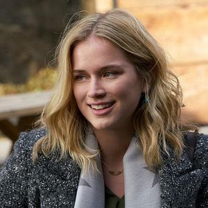 Foto Elizabeth Lail