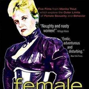 Foto Female Misbehavior