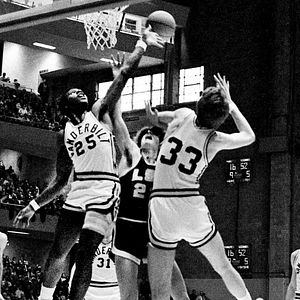 Foto Triumph, the Untold Story of Perry Wallace