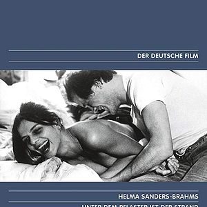 Foto Unter dem Pflaster ist der Strand