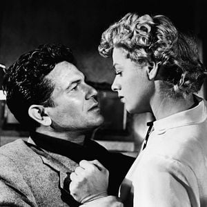 Foto Por Amor Também Se Mata