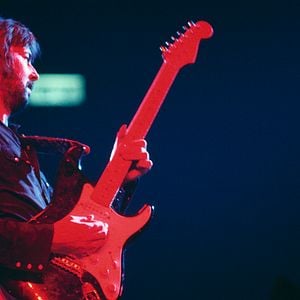 Foto Eric Clapton: Uma Vida Em 12 Compassos