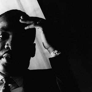 Foto King no Deserto