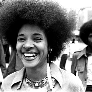 Foto Betty, They Say I’m Different