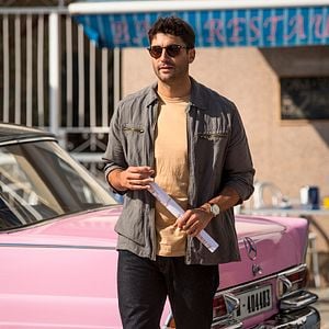 Foto Gente que Vai e Volta