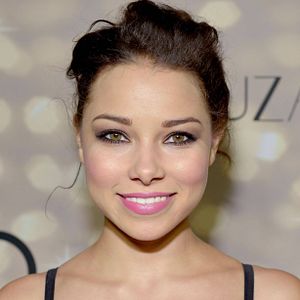 Foto Jessica Parker Kennedy