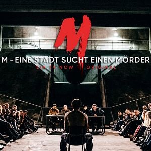 Foto M - À Caça de um Assassino
