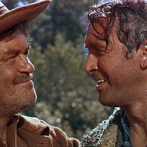 Foto E o Sangue Semeou a Terra