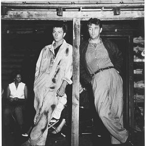 Foto Nice Girls Don’t Stay for Breakfast