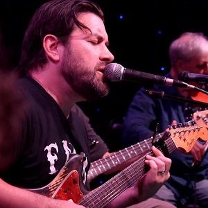 Foto Nothing Stays The Same: The Story of The Saxon Pub